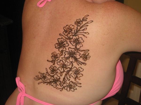 henna design tattoo