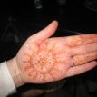henna hand design